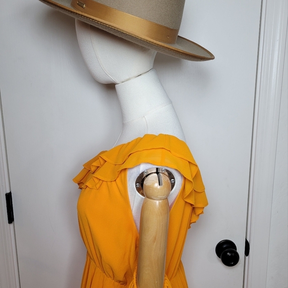 Revolve x Michael Costello Everett One Shoulder Orange Shift Dress Size Small - Picture 9 of 12